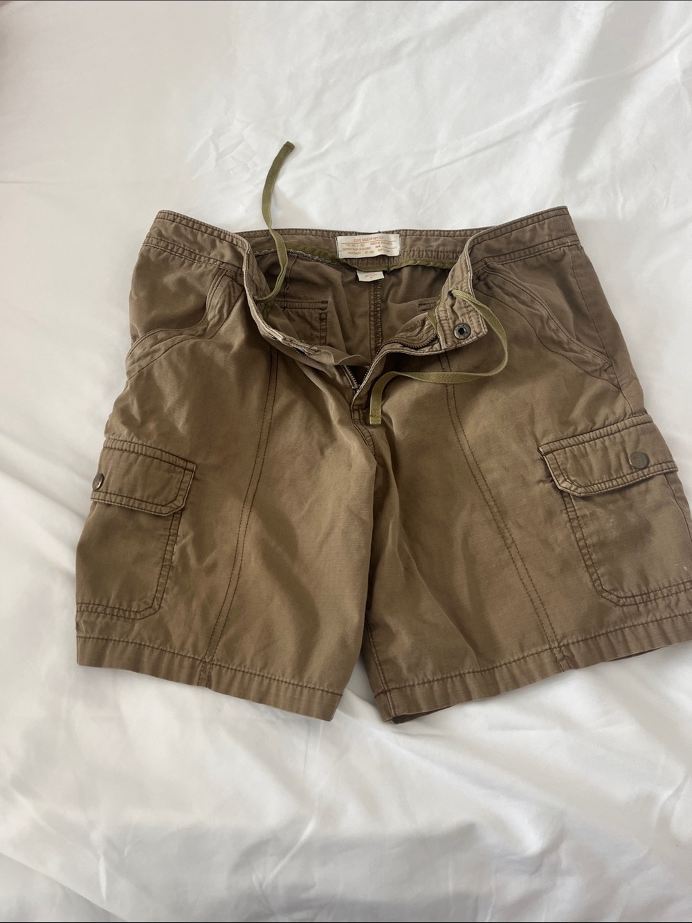 Classic Eddie Bauer summer shorts